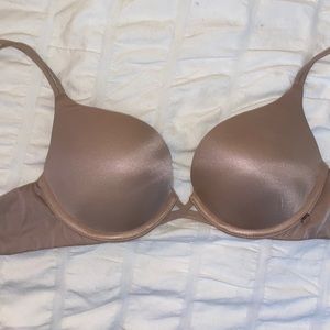 Nude Victoria Secret Very Sexy Push-Up Bra